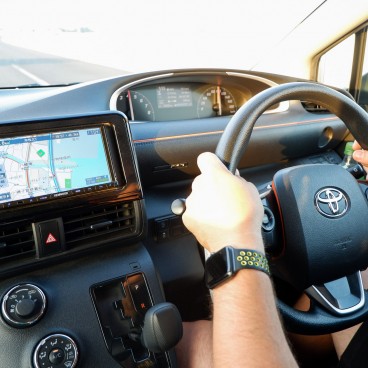 Louer Conduire Voiture Japon 2