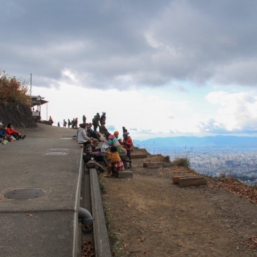 Mont Daimonji à Kyoto, Vue sur la ville et les emplacements de bûchers pour Gozan no Okuribi 2