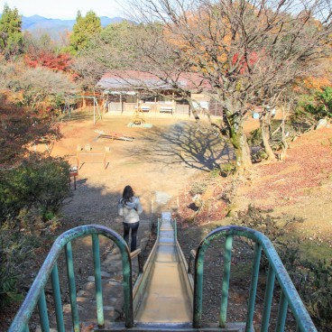Iwatayama à Kyoto, Toboggan dans le parc aux singes