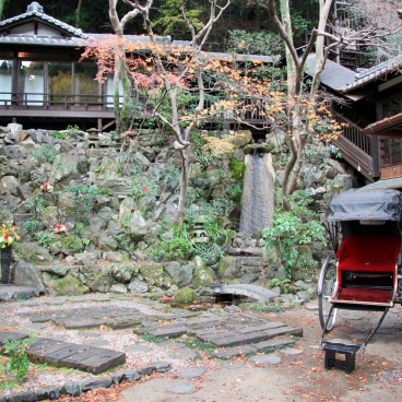 Parc de Minoh (Osaka), Décor traditionnel et rickshaw