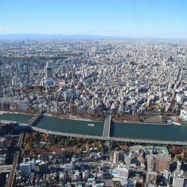 Tokyo SkyTree, Vue sur la rivière Sumida et le nord-ouest de Tokyo