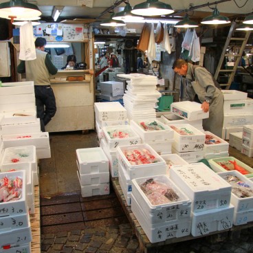 Marché aux poissons de Tsukiji, Vue des allées avant le déménagement 2