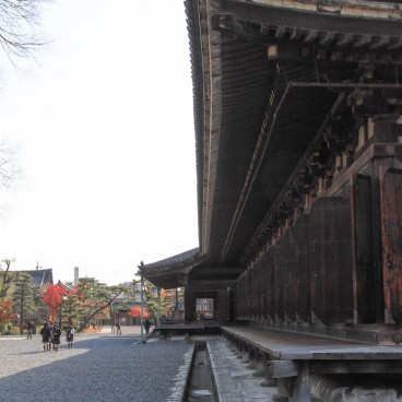 Sanjusangen-do à Kyoto, Vue sur le bâtiment de 120 mètres de long 2