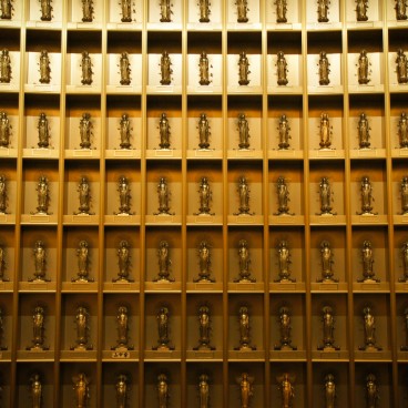 Grand Bouddha Ushiku Daibutsu à Ushiku (Ibaraki), Salle des 3.300 Bouddha dorés 2