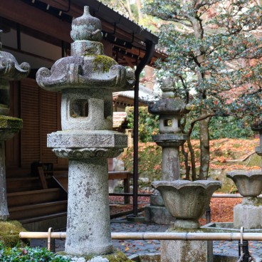 Honen-in (Kyoto), lanternes