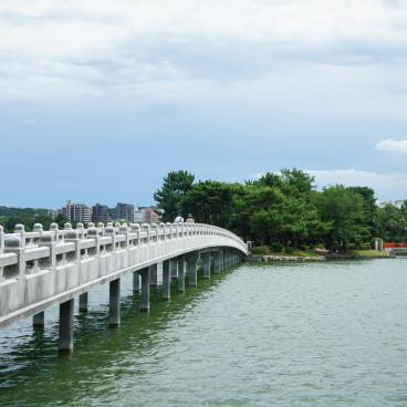 Fukuoka, ponts japonais au parc Ohori