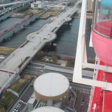Daikanransha, vue sur Odaiba