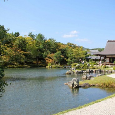 Tenryu-ji (Arashiyama, Kyoto), jardin zen et enceinte du temple