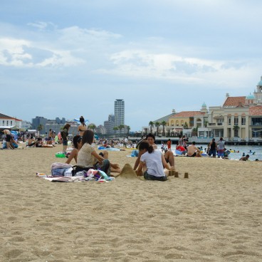 Seaside Momochi (Fukuoka), Vue sur la plage et les immeubles du front de mer 4