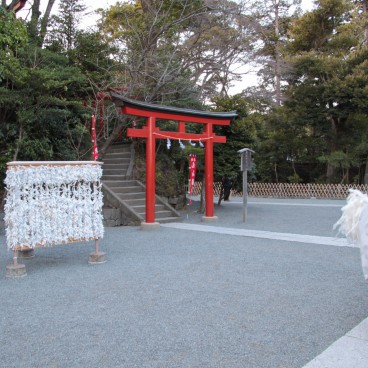 Tsurugaoka Hachiman-gu (Kamakura), prêtre shinto du sanctuaire
