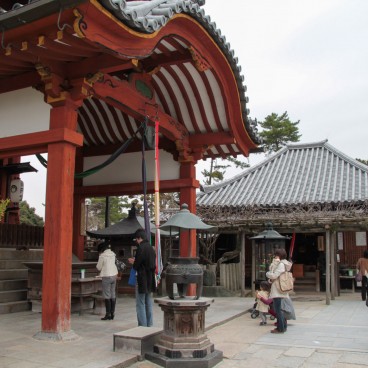 Kofuku-ji (Nara), Pavillon Nan'endo 3