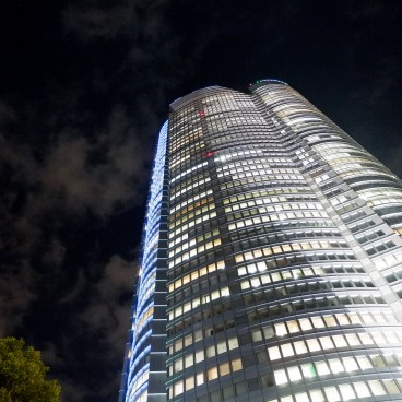 Tour Mori de Roppongi Hills de nuit