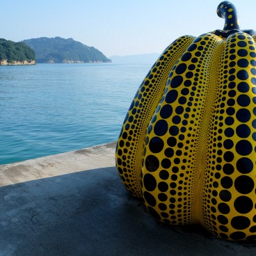 Naoshima, Œuvre Kabocha de Yayoi Kusama