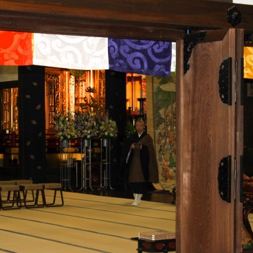 Temple Chion-in à Kyoto, Vue intérieure du lieu de culte
