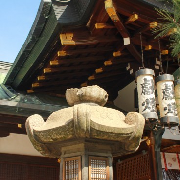 Osaka Tenmangu, détails architecturaux