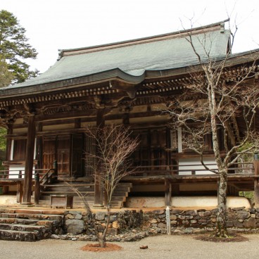 Takao (Kyoto), temple Jingo-ji et pavillon bouddhiste