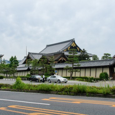 Higashi Hongan-ji (Kyoto), enceinte extérieure