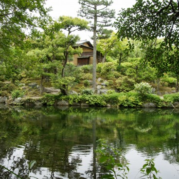 Shosei-en (Kyoto), Vue sur l'étang et le jardin