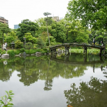 Shosei-en (Kyoto), Pont Shinsetsu-kyo