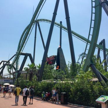 Universal Studios Japan (USJ, Osaka), attraction The Flying Dinosaur du monde Jurassic Park