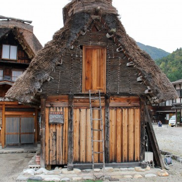 Shirakawa-go, Maison au toit de chaume 5