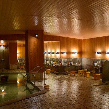 Atsumi Onsen Bankokuya (Tsuruoka), Douches et bains