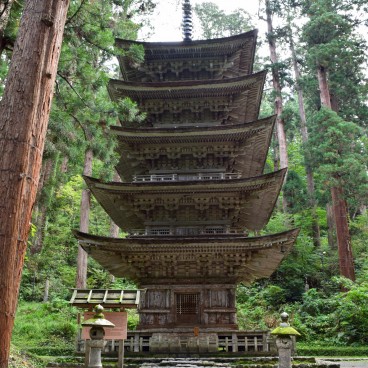 Mont Haguro (Dewa Sanzan), Pagode à 5 étages 2