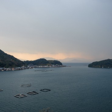 Ine (Kyoto), panorama sur le village et le golfe de Wakasa 3