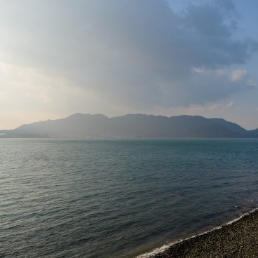 Paysage maritime le long de la route cyclable Shimanami Kaido