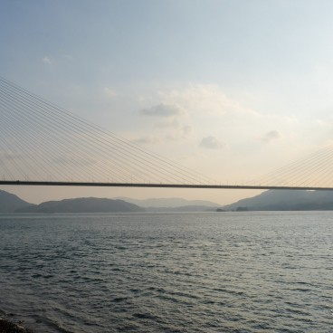 Pont sur la route cyclable Shimanami Kaido