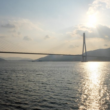 Pont sur la route cyclable Shimanami Kaido 2
