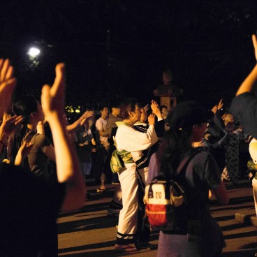 Sanctuaire Yasukuni, danses traditionnelles lors du festival Mitama Matsuri 2