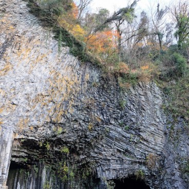 Parc Genbudo (Kinosaki), Formations géologiques de la grotte de Genbudo 2