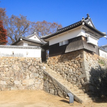 Château de Bitchu Matsuyama, donjon vu depuis l'enceinte secondaire Ninomaru