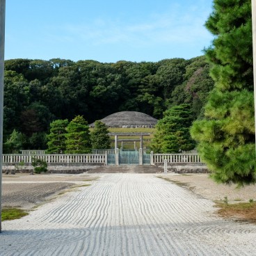 Tombeau de l’Empereur Meiji près du Château de Fushimi-Momoyama (Kyoto) 3