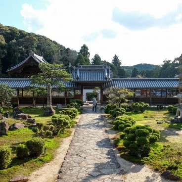 Kosho-ji (Uji), Vue de l'intérieur de l'enceinte du monastère