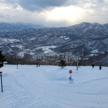 Mont Moiwa, Vue sur les montagnes enneigées en hiver