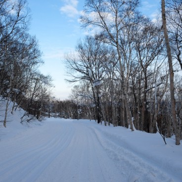 Mont Moiwa, Chemin d'accès enneigé en hiver