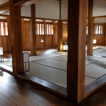Château d'Hiroshima, Intérieur