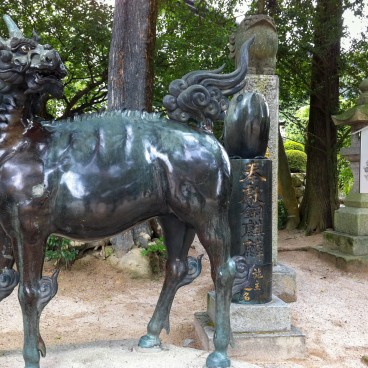 Dazaifu (Kyushu), statue de créature mythologique Kirin du sanctuaire Tenman-gu