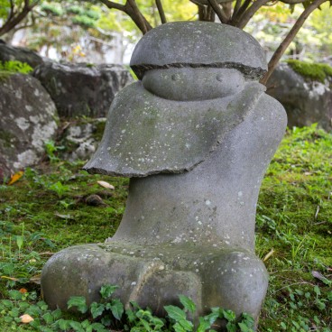 Choan-ji (Hakone), statue de Rakan moderne