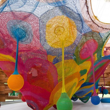 Musée en plein air de Hakone, sculpture de Toshiko Horiuchi MacAdam (Woods of Net)