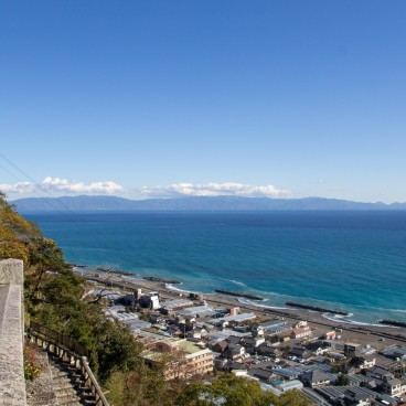 Kunozan Toshogu (Shizuoka), Vue sur l'océan Pacifique