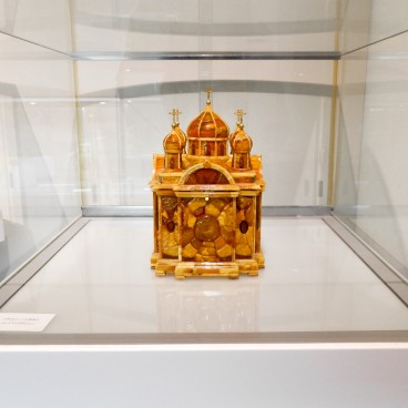 Objet d'art en ambre au Musée de Kuji