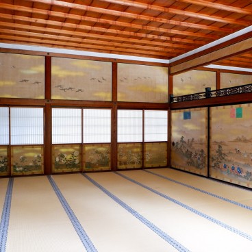 Pièce en tatami et peintures sur fusuma au Ninna-ji
