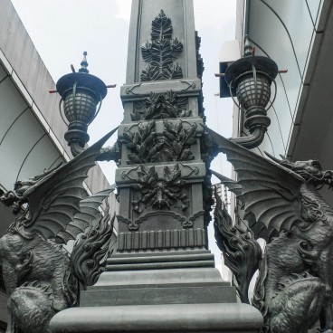 Quartier Nihonbashi, Pont Nihombashi 3