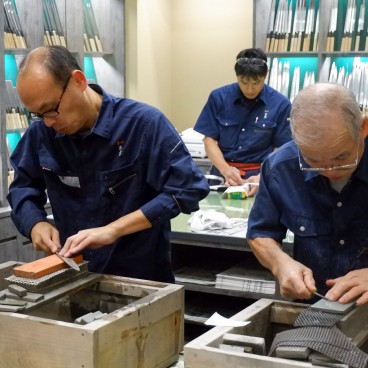 Coutellerie sur Uogashi Yokocho à Toyosu