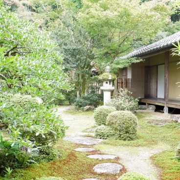 Manshu-in (Kyoto), vue sur le jardin en été