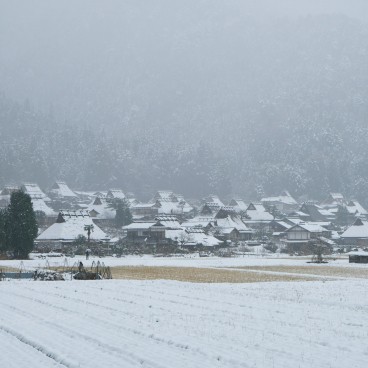Miyama (Kayabuki no sato), vue sur le village aux toits de chaume en hiver 2