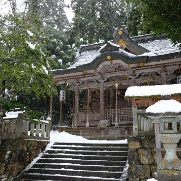 Miyama (Kayabuki no sato), pavillon du sanctuaire Chii Hachiman-jinja 2